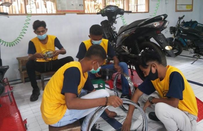 Peduli Pendidikan, MPM Honda Donasikan Perlengkapan Bengkel di BLK Don Bosco NTT