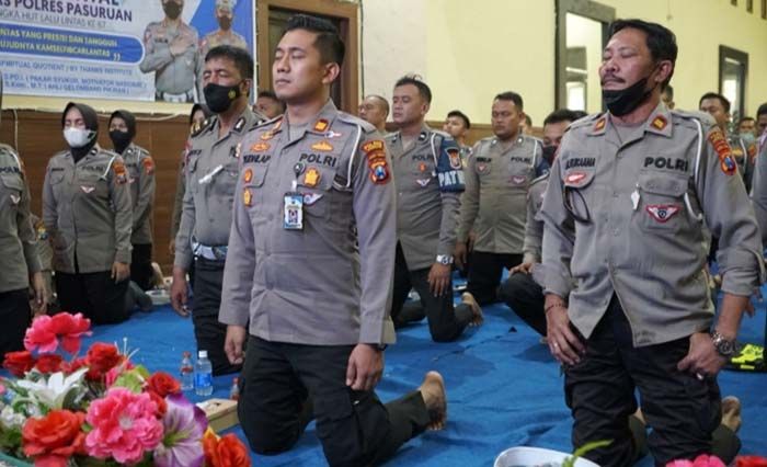 Segarkan Mental Personel, Satlantas Polres Pasuruan Gelar ESQ Segarkan Mental Personel, Satlantas Polres Pasuruan Gelar ESQ