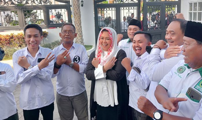 Ini Alasan Yenny Wahid Dukung Ganjar-Mahfud Ini Alasan Yenny Wahid Dukung Ganjar-Mahfud