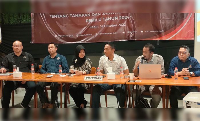 KPU Kabupaten Kediri Sosialisasikan Tahapan Pemilu 2024 KPU Kabupaten Kediri Sosialisasikan Tahapan Pemilu 2024