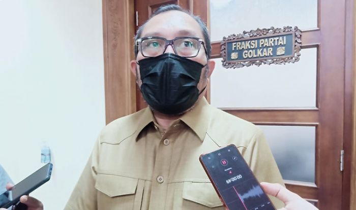 Tiga Fraksi di DPRD Jatim Lakukan Reposisi Tiga Fraksi di DPRD Jatim Lakukan Reposisi