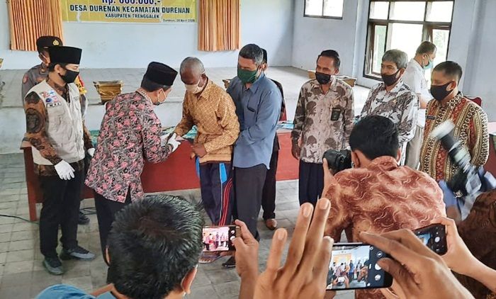 BLT Mulai Cair di Trenggalek, Tiap KK Terima Rp 600 Ribu BLT Mulai Cair di Trenggalek, Tiap KK Terima Rp 600 Ribu