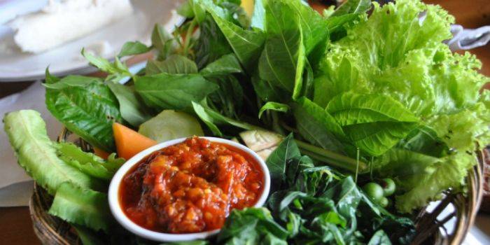 Ini Dia Asal Usul Menu Lalapan