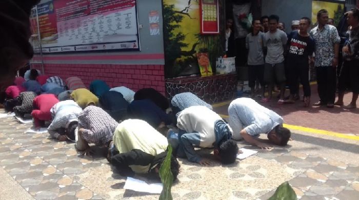 28 Narapidana Dibebaskan di Lapas Probolinggo 28 Narapidana Dibebaskan di Lapas Probolinggo