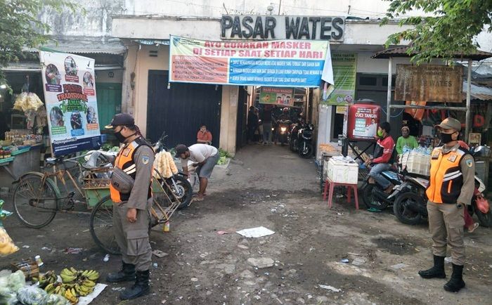 Tak Pakai Masker di Pasar Kediri, Pedagang Dilarang Jualan, Pembeli Disuruh Pulang