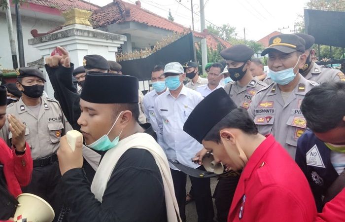 Marak Penjualan Pupuk Melebihi HET, GMNI Desak DKPP Pamekasan Gunakan Nota Penjualan