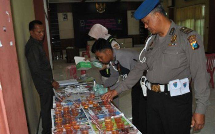 Cegah Penyalahgunaan Narkoba, 100 Polisi Lamongan Dites Urine