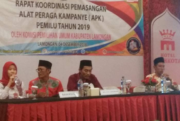 KPU Lamongan Ajak Peserta Pemilu Pasang APK Sesuai Aturan KPU Lamongan Ajak Peserta Pemilu Pasang APK Sesuai Aturan