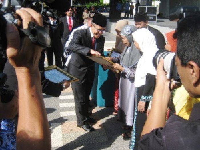 Gempita Perpus Entas 11.844 dari Buta Aksara Gempita Perpus Entas 11.844 dari Buta Aksara