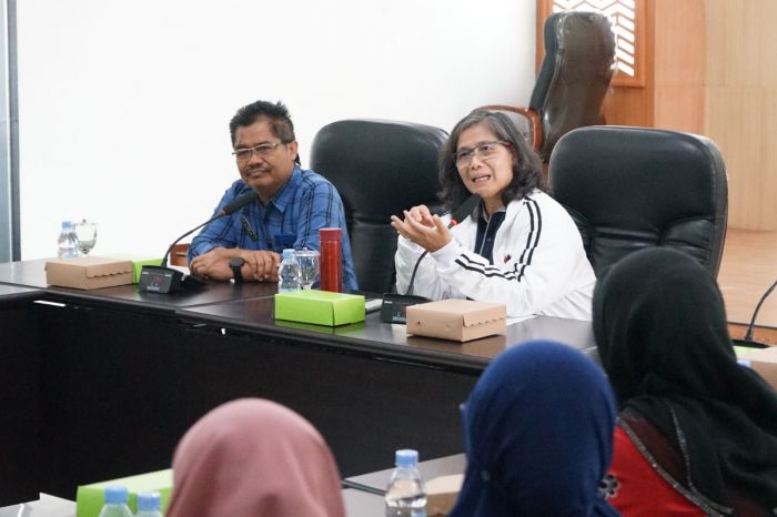 Pj Zanariah Beri Arahan ke Pejabat Struktural Pemerintah Kota Kediri Pj Zanariah Beri Arahan ke Pejabat Struktural Pemerintah Kota Kediri