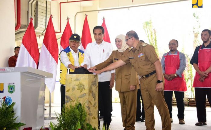 Jokowi Sebut Pasar Induk Among Tani Kota Batu Pasar Paling Megah se-Indonesia Jokowi Sebut Pasar Induk Among Tani Kota Batu Pasar Paling Megah se-Indonesia