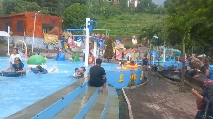 Liburan Akhir Pekan, Destinasi Wisata Padusan dan Ubalan Pacet Mojokerto Bisa Jadi Pilihan Liburan Akhir Pekan, Destinasi Wisata Padusan dan Ubalan Pacet Mojokerto Bisa Jadi Pilihan