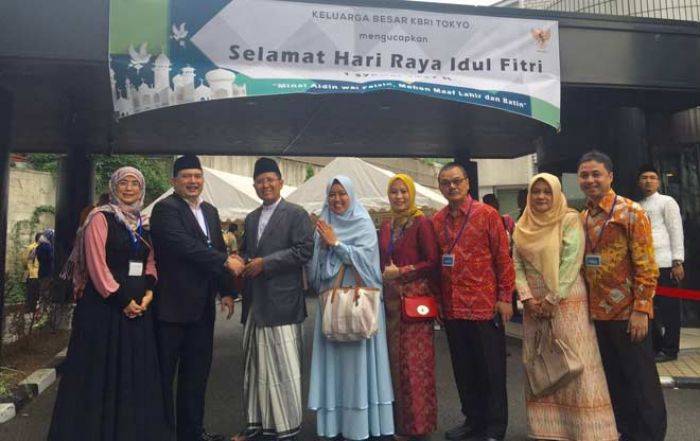 Lebaran di Tokyo, Salat Id Dua Gelombang, KH Cholil Nafis Imam dan Khotib Gelombang Pertama Lebaran di Tokyo, Salat Id Dua Gelombang, KH Cholil Nafis Imam dan Khotib Gelombang Pertama