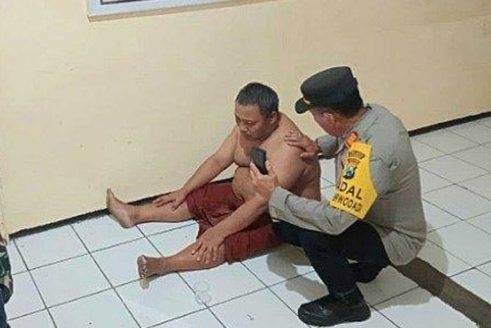 Ibu Korban Pembunuhan yang Hamil 7 Bulan di Pasuruan Tuntut Keadilan Ibu Korban Pembunuhan yang Hamil 7 Bulan di Pasuruan Tuntut Keadilan