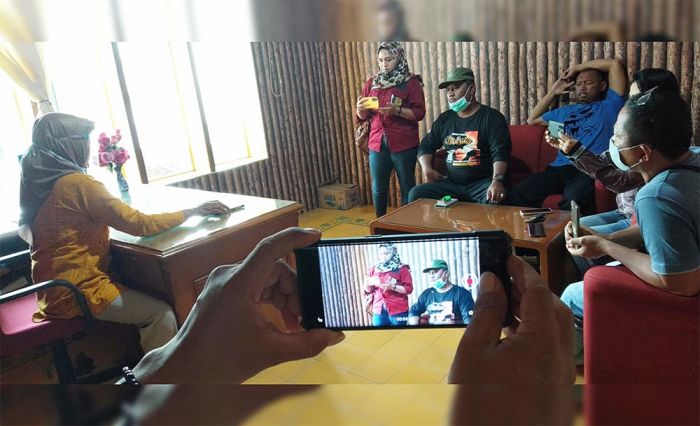 Rp 26 Miliar Tak Bisa Dicairkan, Nasabah Geruduk Asuransi Bumi Putera Ponorogo Rp 26 Miliar Tak Bisa Dicairkan, Nasabah Geruduk Asuransi Bumi Putera Ponorogo