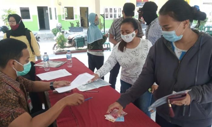 Penyaluran JPS Provinsi Tahap 3 bagi Warga Kecamatan Pagu Diserahkan Penyaluran JPS Provinsi Tahap 3 bagi Warga Kecamatan Pagu Diserahkan