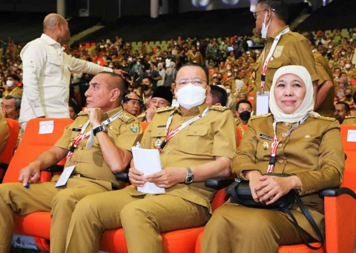 Gubernur Khofifah Siapkan Strategi Pengendalian Inflasi hingga Kebebasan Beragama dan Beribadah Gubernur Khofifah Siapkan Strategi Pengendalian Inflasi hingga Kebebasan Beragama dan Beribadah
