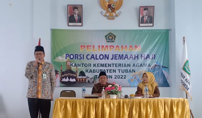Puluhan Jemaah Haji Tuban Limpahkan Nomor Porsi, Ada Apa? Puluhan Jemaah Haji Tuban Limpahkan Nomor Porsi, Ada Apa?