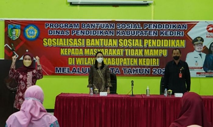 Cegah Drop Out, Pemkab Kediri Gelontorkan Rp20 M untuk Beasiswa GNOTA Tahun 2022