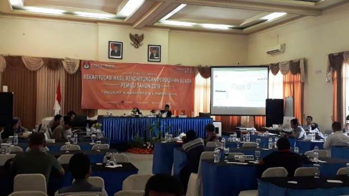 Raih Suara Terbanyak, Ketua PKB Abdul Ghofur Diusulkan Menjadi Ketua DPRD Lamongan Raih Suara Terbanyak, Ketua PKB Abdul Ghofur Diusulkan Menjadi Ketua DPRD Lamongan