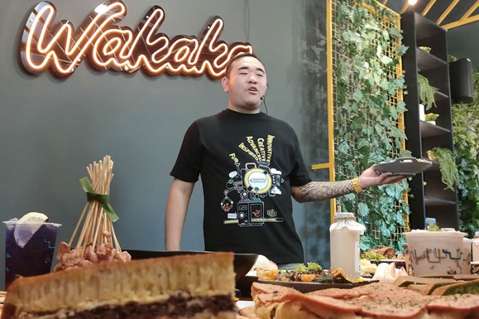 Cihuy, Wakaka Group Kini Hadir di Kota Kediri Cihuy, Wakaka Group Kini Hadir di Kota Kediri