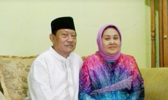 Mantan Bupati Pacitan Dukung Pencalonan Budi Hari Santoso pada Pilbup 2020 Mantan Bupati Pacitan Dukung Pencalonan Budi Hari Santoso pada Pilbup 2020