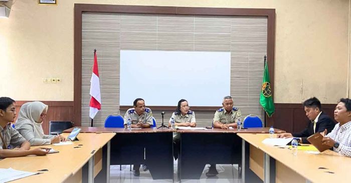 Kantah Kabupaten Pasuruan Gelar Audiensi Sengketa Tanah Warga Kayu Kebek Kantah Kabupaten Pasuruan Gelar Audiensi Sengketa Tanah Warga Kayu Kebek