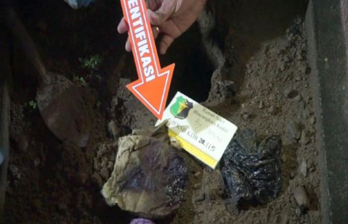 Polisi Buru Penyedia Obat Aborsi Oknum PNS Hamili Anak Angkat Polisi Buru Penyedia Obat Aborsi Oknum PNS Hamili Anak Angkat