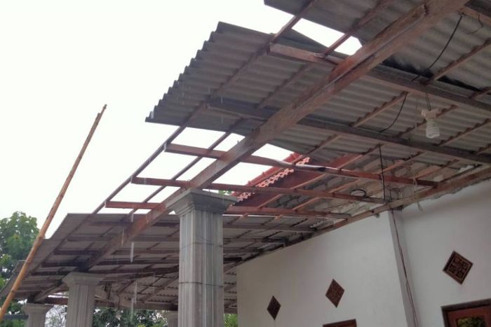 Angin Kencang Rusak 15 Bangunan di Sampang, Satu Madrasah Terdampak