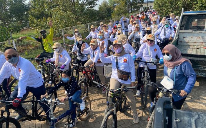 Gowes ke Wisata Kebun Durian dan Mangrove, Upaya Pira Gresik Geliatkan Wisata di Masa Pandemi Gowes ke Wisata Kebun Durian dan Mangrove, Upaya Pira Gresik Geliatkan Wisata di Masa Pandemi