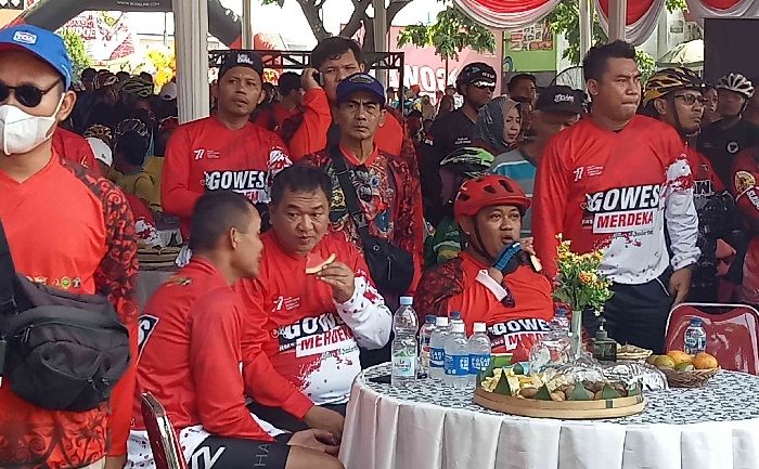Direktur RMS Bold Gelar Gowes Bareng Pejabat dan Masyarakat Direktur RMS Bold Gelar Gowes Bareng Pejabat dan Masyarakat