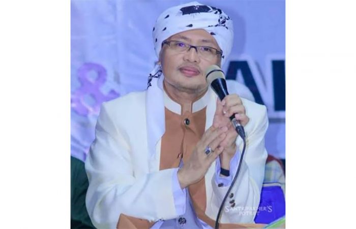 Sangat Aktif Berdakwah, Ra Fakhri, Rais Syuriah PCNU Bangkalan Wafat Sangat Aktif Berdakwah, Ra Fakhri, Rais Syuriah PCNU Bangkalan Wafat