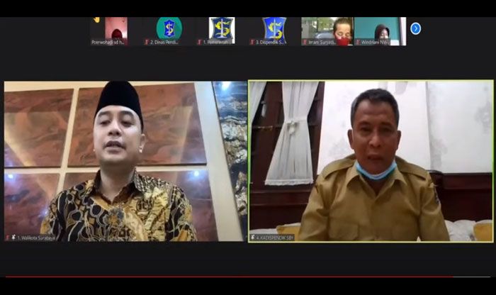 Wali Kota Eri Beri Pengarahan Guru se-Surabaya Wali Kota Eri Beri Pengarahan Guru se-Surabaya