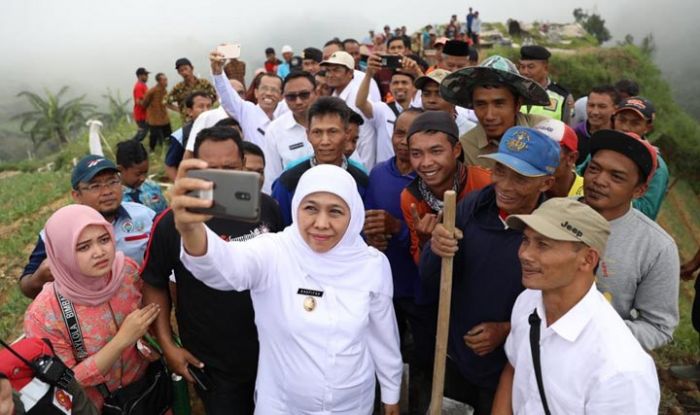 Gubernur Khofifah: Percepatan Padat Karya Tunai Jadi Penopang Daya Beli Masyarakat