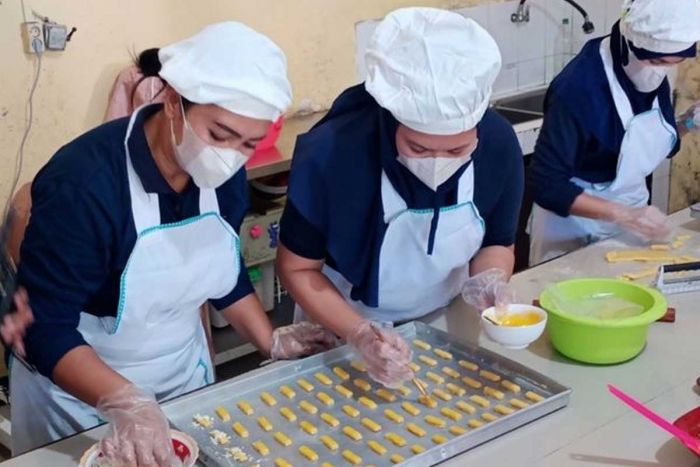 Jelang Idulfitri, WBP Malang Kebanjiran Order Kue Kering Jelang Idulfitri, WBP Malang Kebanjiran Order Kue Kering