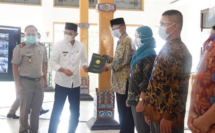 33 Ribu Warga Ngawi Terima Sertifikat Gratis Program PTSL di Tahun 2020