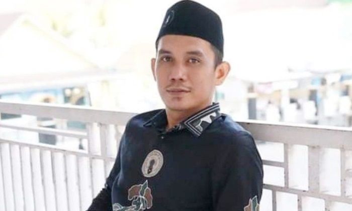 Satpol PP Copot Baliho Ucapan Idul Fitri, GP Ansor Kritik Bupati Jember Satpol PP Copot Baliho Ucapan Idul Fitri, GP Ansor Kritik Bupati Jember