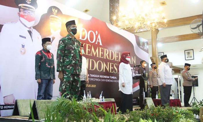 Peringati HUT ke-76 Kemerdekaan RI, Tujuh Pemuka Agama Doa Bersama dengan Wabup Kediri Peringati HUT ke-76 Kemerdekaan RI, Tujuh Pemuka Agama Doa Bersama dengan Wabup Kediri