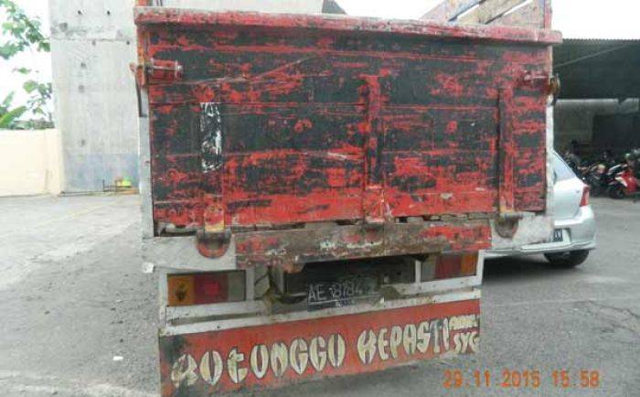 Razia Gabungan Illegal Logging Polmob dan Brimob di Ngawi, Puluhan Penjarah Berhasil Kabur