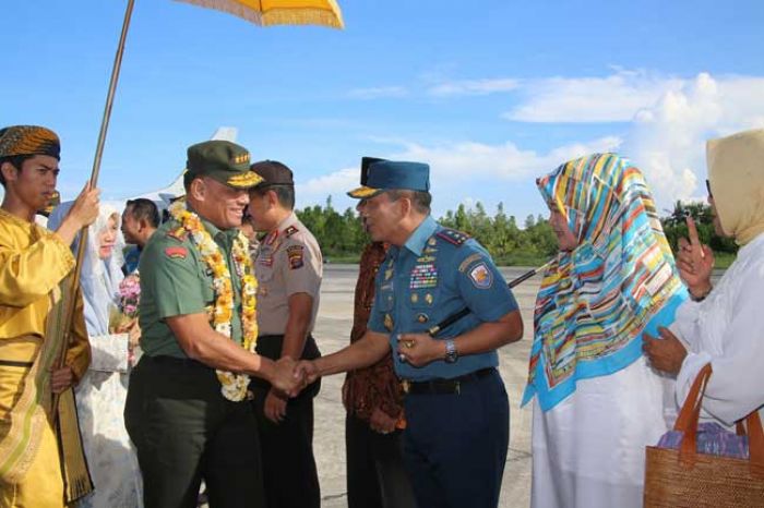 Pangarmatim Ikut Safari Ramadhan Panglima TNI di Tarakan