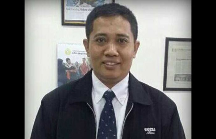 Pengamat Bicara Soal Pilgub Jatim: Memaksa Restu Kiai Sepuh itu Su Pengamat Bicara Soal Pilgub Jatim: Memaksa Restu Kiai Sepuh itu Su