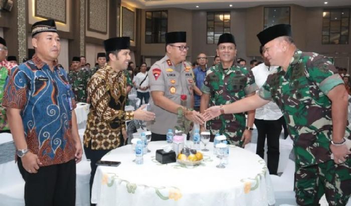 Turut Jogo Jatim, Kapolda Ucapkan Terima Kasih pada Rektor dan Pemimpin Redaksi Turut Jogo Jatim, Kapolda Ucapkan Terima Kasih pada Rektor dan Pemimpin Redaksi