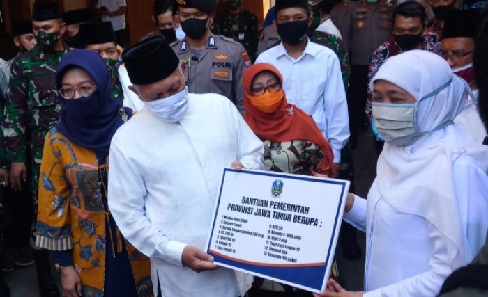 168 Pesantren Terima Bantuan Alat Pendisiplinan Penegakan Protokol Kesehatan dari Pemprov Jatim 168 Pesantren Terima Bantuan Alat Pendisiplinan Penegakan Protokol Kesehatan dari Pemprov Jatim