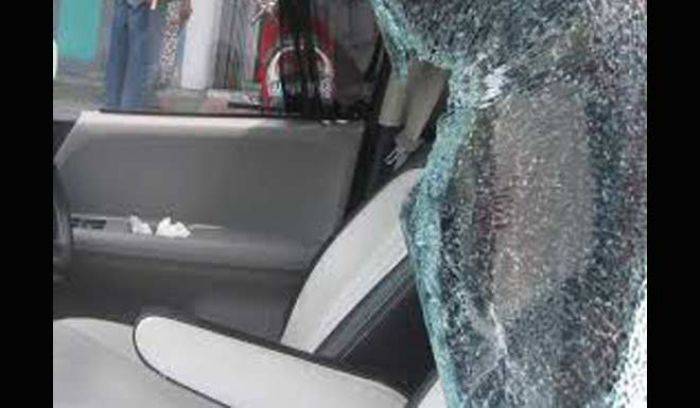 Lagi, Aksi Pencurian dengan Modus Pecah Kaca Mobil Terjadi di Blitar Lagi, Aksi Pencurian dengan Modus Pecah Kaca Mobil Terjadi di Blitar