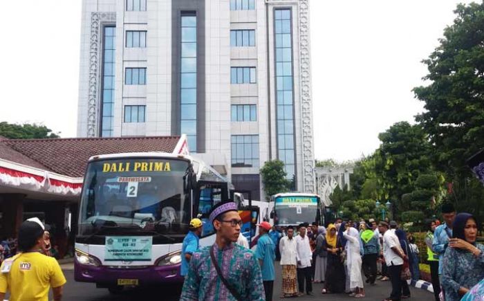 1086 CJH asal Bojonegoro Siap Berangkat ke Tanah Suci 1086 CJH asal Bojonegoro Siap Berangkat ke Tanah Suci