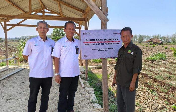 Peduli Tani Hutan Sekitar Perusahaan, SIG Pabrik Tuban Serahkan Bantuan Sumur Bor Peduli Tani Hutan Sekitar Perusahaan, SIG Pabrik Tuban Serahkan Bantuan Sumur Bor
