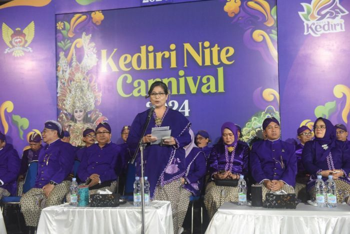 Paling Ditunggu Warga Kota Kediri, Pj Zanariah Buka Kediri Nite Carnival 2024 Paling Ditunggu Warga Kota Kediri, Pj Zanariah Buka Kediri Nite Carnival 2024