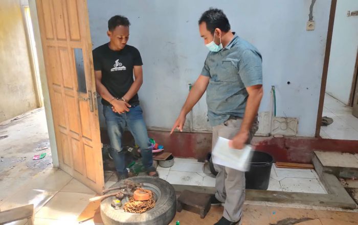 Pria Mencurigakan Sembunyi di Semak-Semak, Warga Lapor Polisi Pria Mencurigakan Sembunyi di Semak-Semak, Warga Lapor Polisi