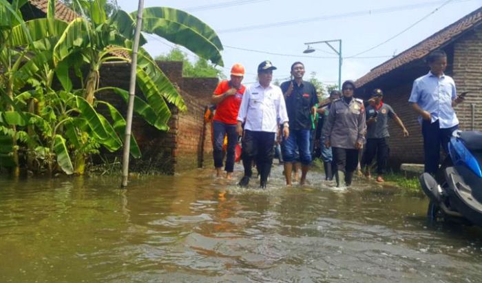 Wabup Pasuruan Tinjau Wilayah Terdampak Banjir di Beji dan Gempol Wabup Pasuruan Tinjau Wilayah Terdampak Banjir di Beji dan Gempol