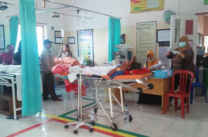 Polisi Mulai Periksa Saksi Keracunan Masal di Doko Blitar Polisi Mulai Periksa Saksi Keracunan Masal di Doko Blitar
